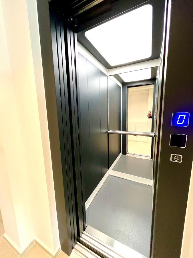 יואנינה City Hill Luxury Apartments מראה חיצוני תמונה