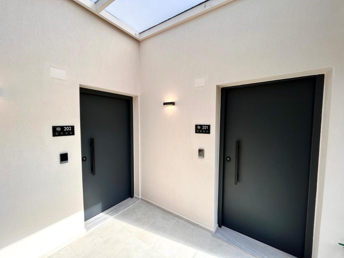 יואנינה City Hill Luxury Apartments מראה חיצוני תמונה